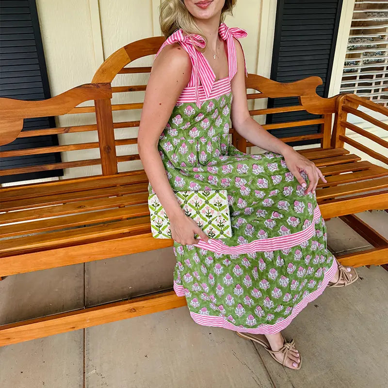 Robe Longue Bohème à Volants Fleurie – Robe d'Été Fluide sans Manches avec Poches