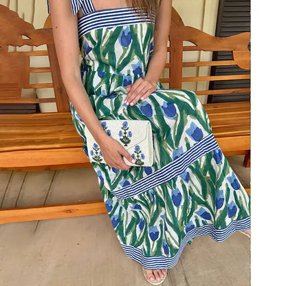 Robe Longue Bohème à Volants Fleurie – Robe d'Été Fluide sans Manches avec Poches