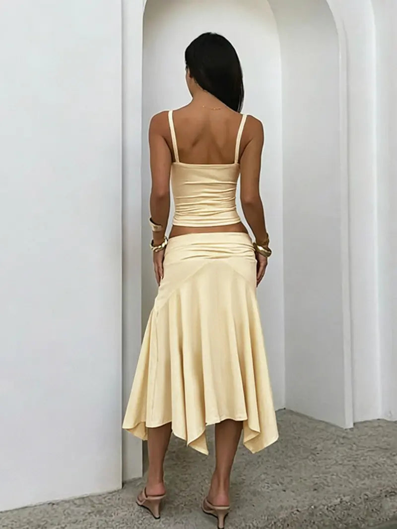 Ensemble Top Licou et Jupe Plissée – Tenue d'Été Chic sans Manches