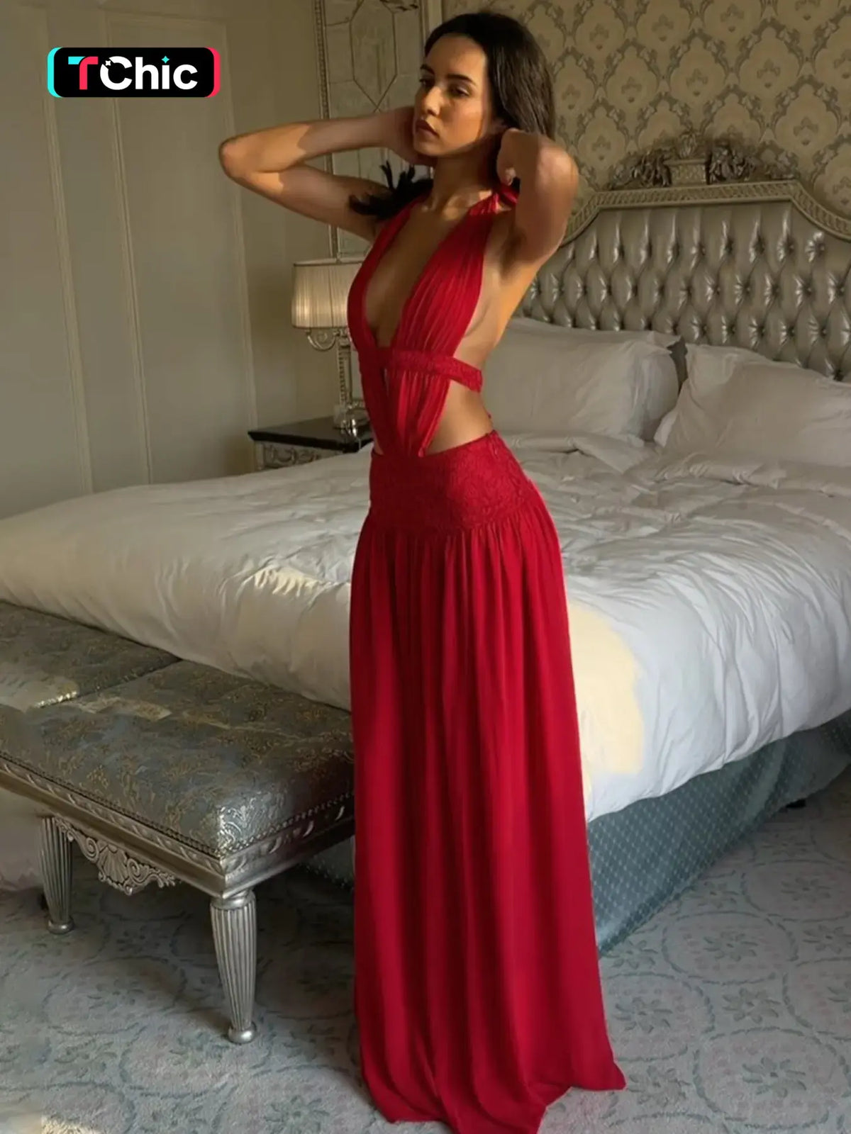 Robe Moulante Licou Col V Plongeant – Robe de Soirée Dos Nu Drapée