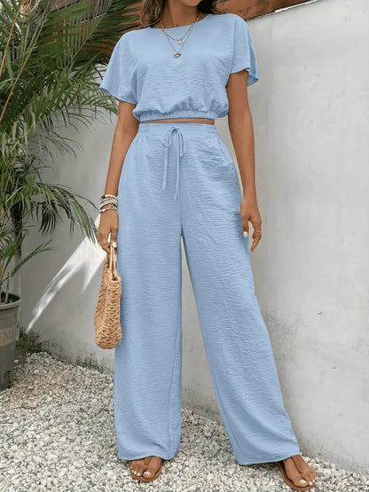 Ensemble Haut Col Rond et Pantalon Large – Deux Pièces à Cordon