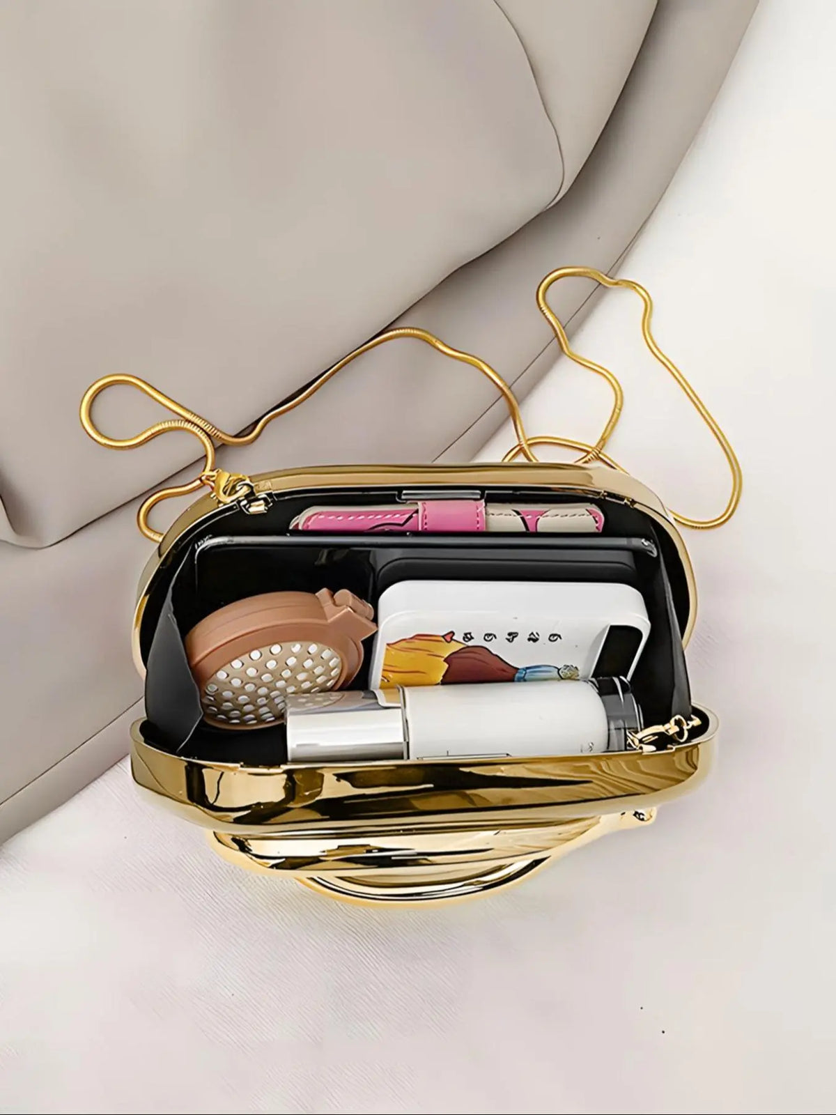 Pochette de soirée à chaîne – Manon Bordeaux