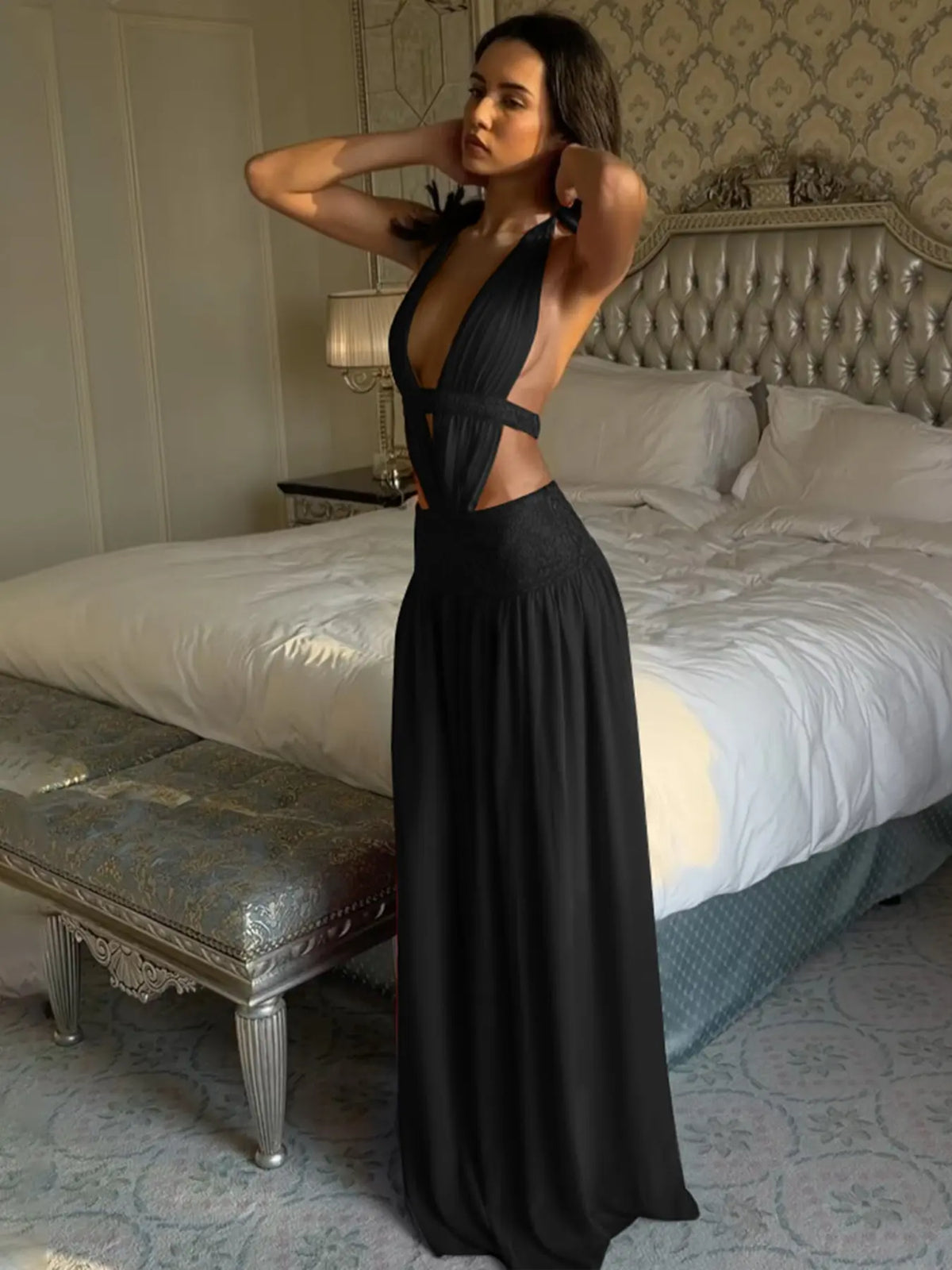 Robe Moulante Licou Col V Plongeant – Robe de Soirée Dos Nu Drapée