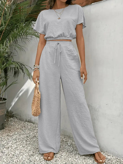 Ensemble Haut Col Rond et Pantalon Large – Deux Pièces à Cordon