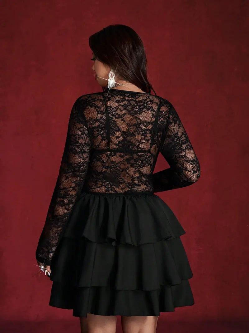 Robe en Dentelle – Robe de Soirée Col V Plongeant à Taille Cintrée