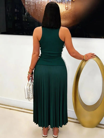 Robe Longue Plissée sans Manches – Coupe Ajustée Style Débardeur
