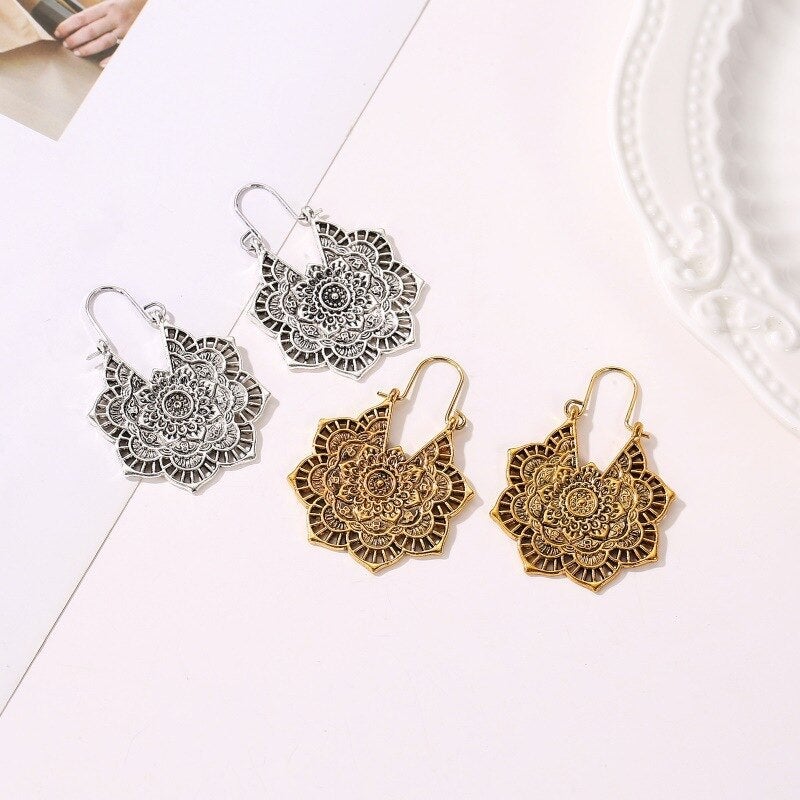 Boucles d’Oreilles Motif Lotus Mandala