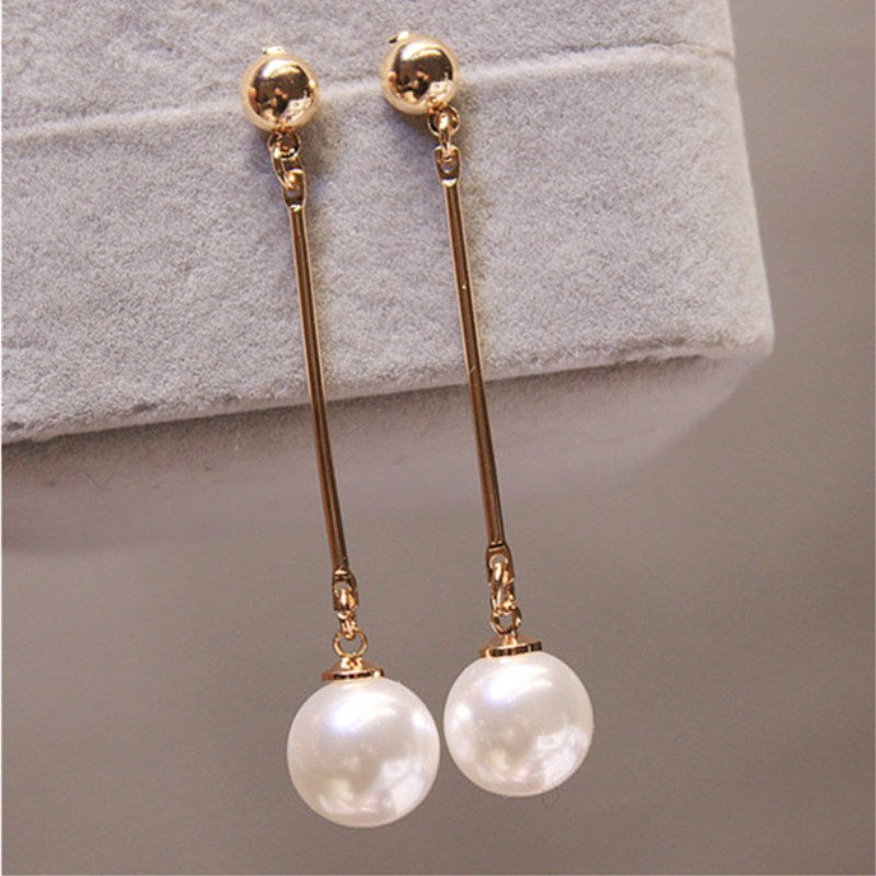 Boucles d’Oreilles de Luxe Pendantes Ornées de Perles Uniques Placées à la Main