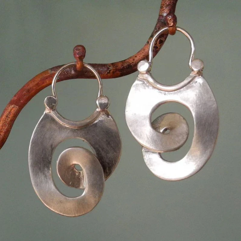 Boucles d’Oreilles Vintage en Argent Style Irrégulier